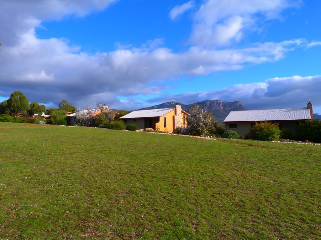 Meringa Springs Halls Gap Exterior photo